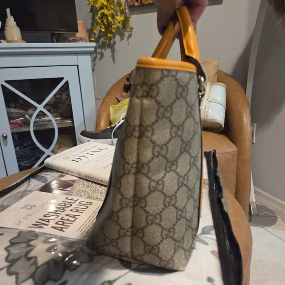 Gucci Beige and Orange Tote Bag - Picture 5 of 10